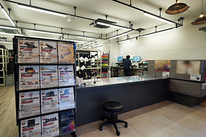 福岡営業所 店内