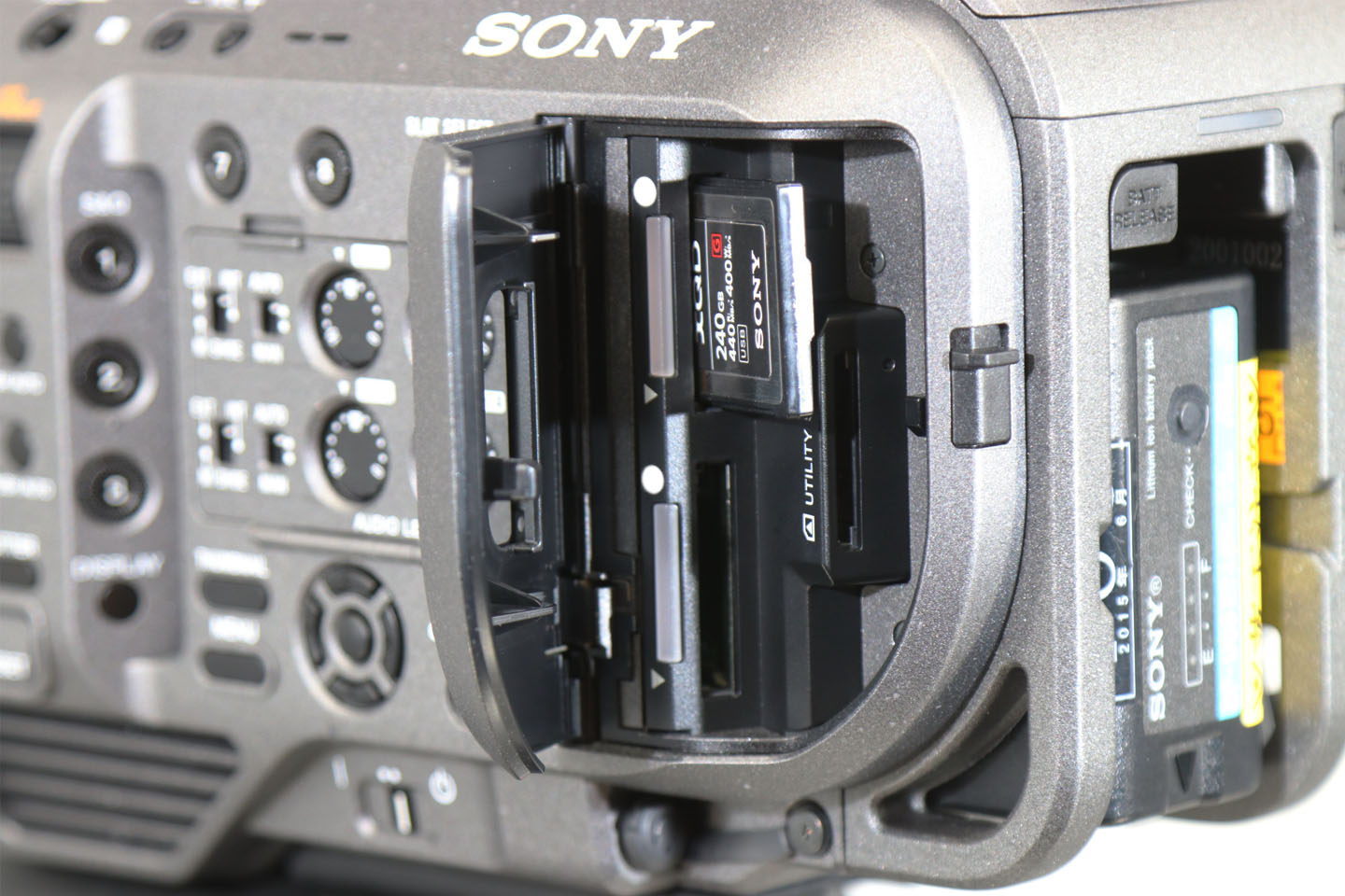 SONY PXW-FX9｜撮影機材レンタルからEDIT・MA作業まで24時間安心サポート | 東京オフラインセンター